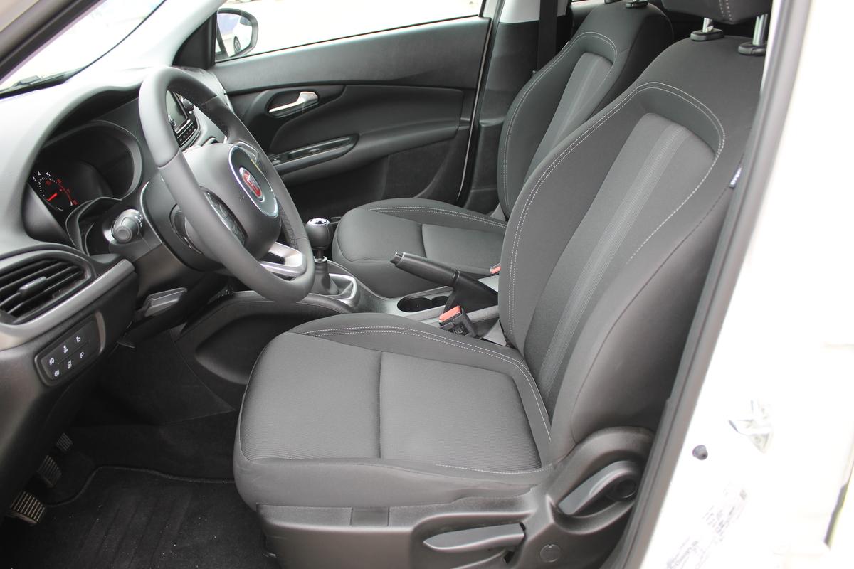 Fiat Tipo Fiat Tipo Kombi 1.4 T s&s 120PS Easy Navi5 alu16 shzg k