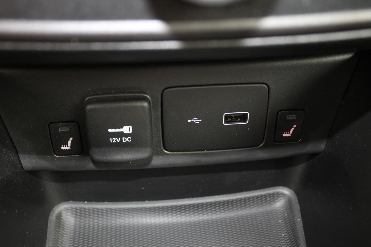 Fiat Tipo Fiat Tipo Kombi 1.4 T s&s 120PS Easy Navi5 alu16 shzg k