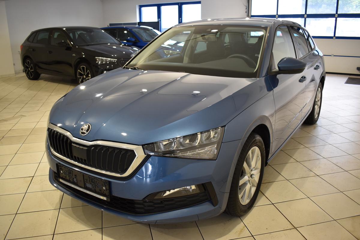Skoda Scala 1.5TSI Ambition LED SHZ PDC