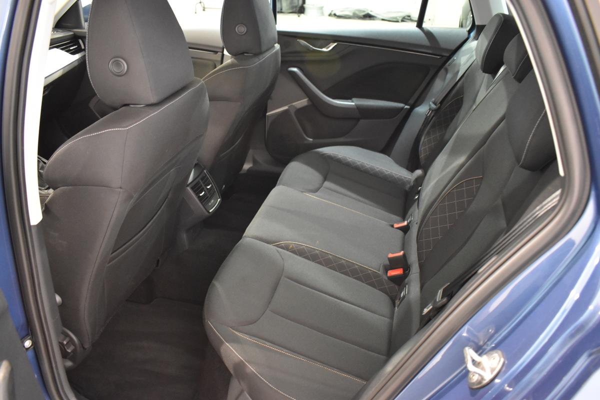 Skoda Scala 1.5TSI Ambition LED SHZ PDC