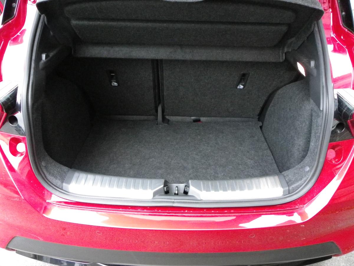 Nissan Micra Tekna