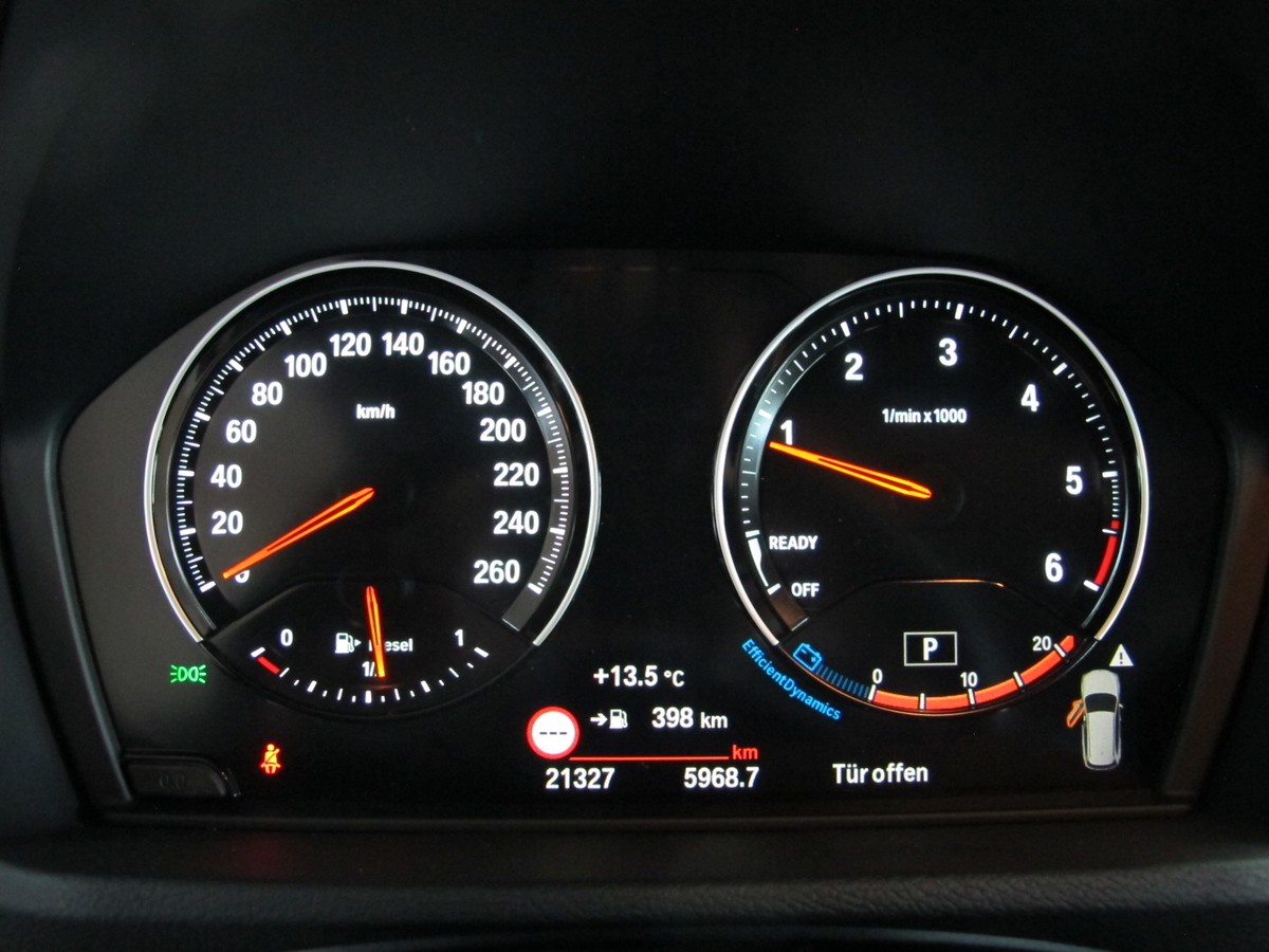BMW X1 X-Drive 18d LED MFL Navi. PDC v+h