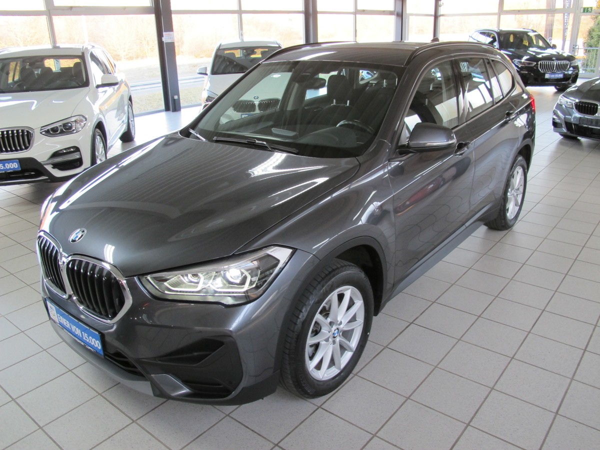 BMW X1 X-Drive 18d LED MFL Navi. PDC v+h