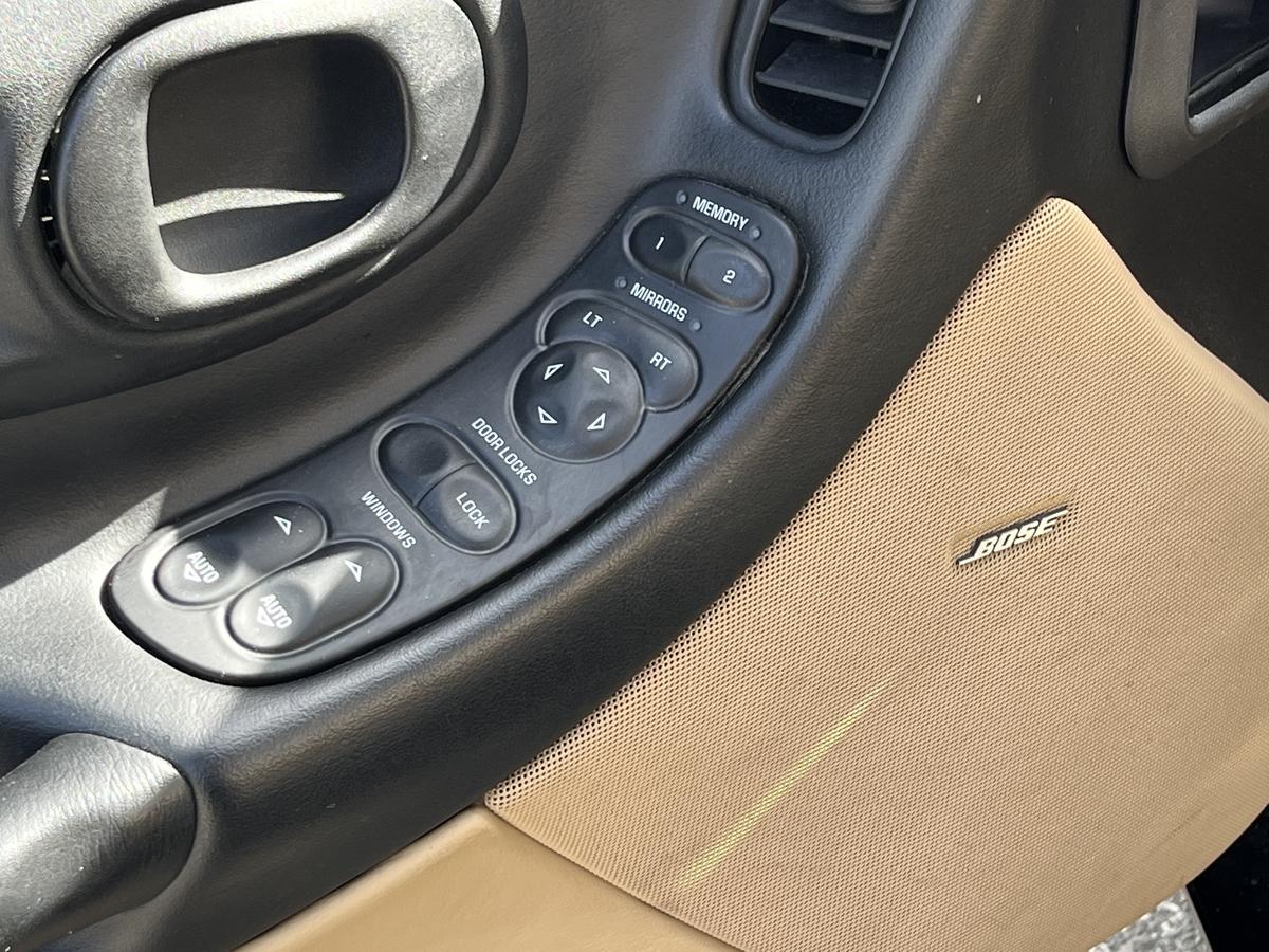Corvette C5  50th Anniversary 5.7L V8 