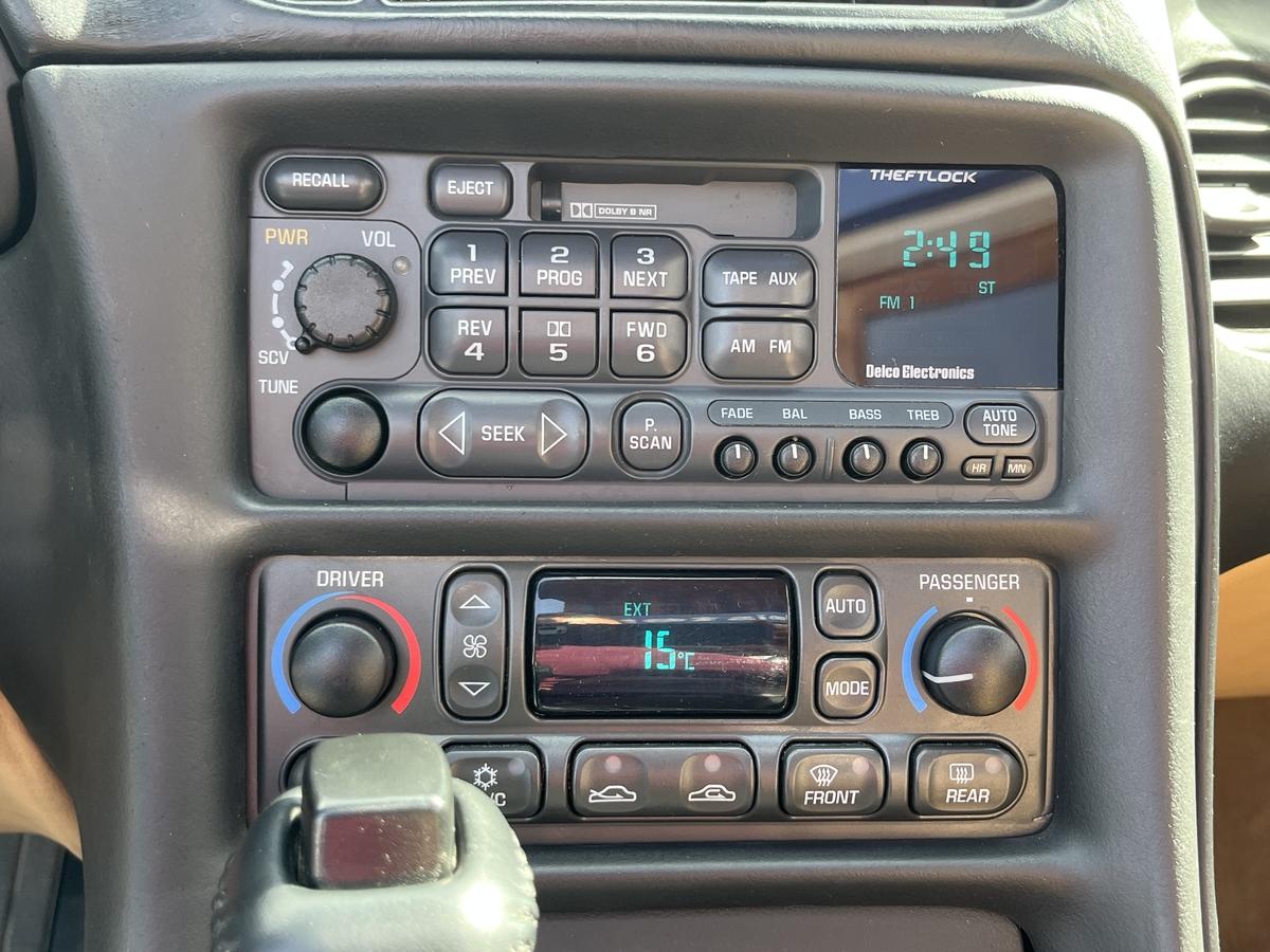 Corvette C5  50th Anniversary 5.7L V8 
