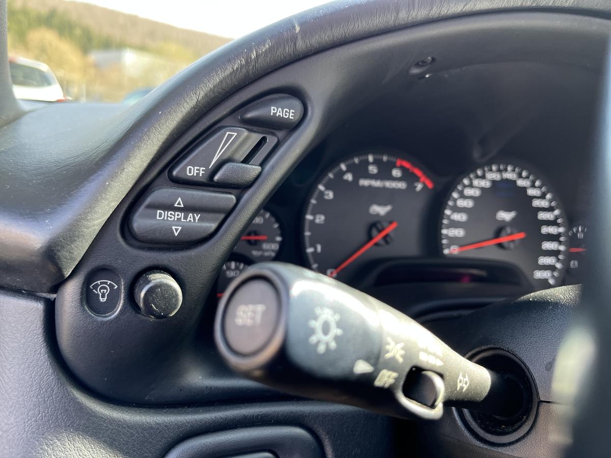 Corvette C5  50th Anniversary 5.7L V8 