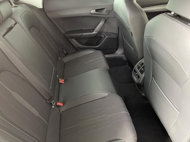 Cupra Formentor 2.0 TSI DSG 4Drive Kamera+AHK+GVL+N...