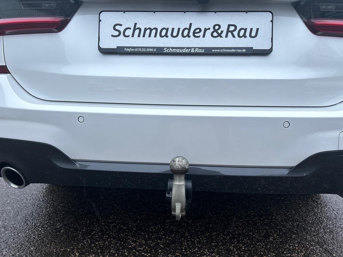 BMW 330e Tour.M-Sport,AHK,Laser,19