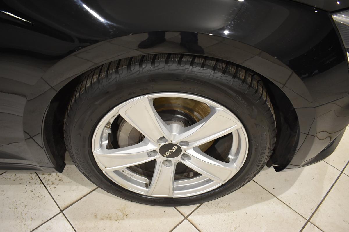 Audi A5 2.0TDI AHK APP NAVI SHZ PDC V+H