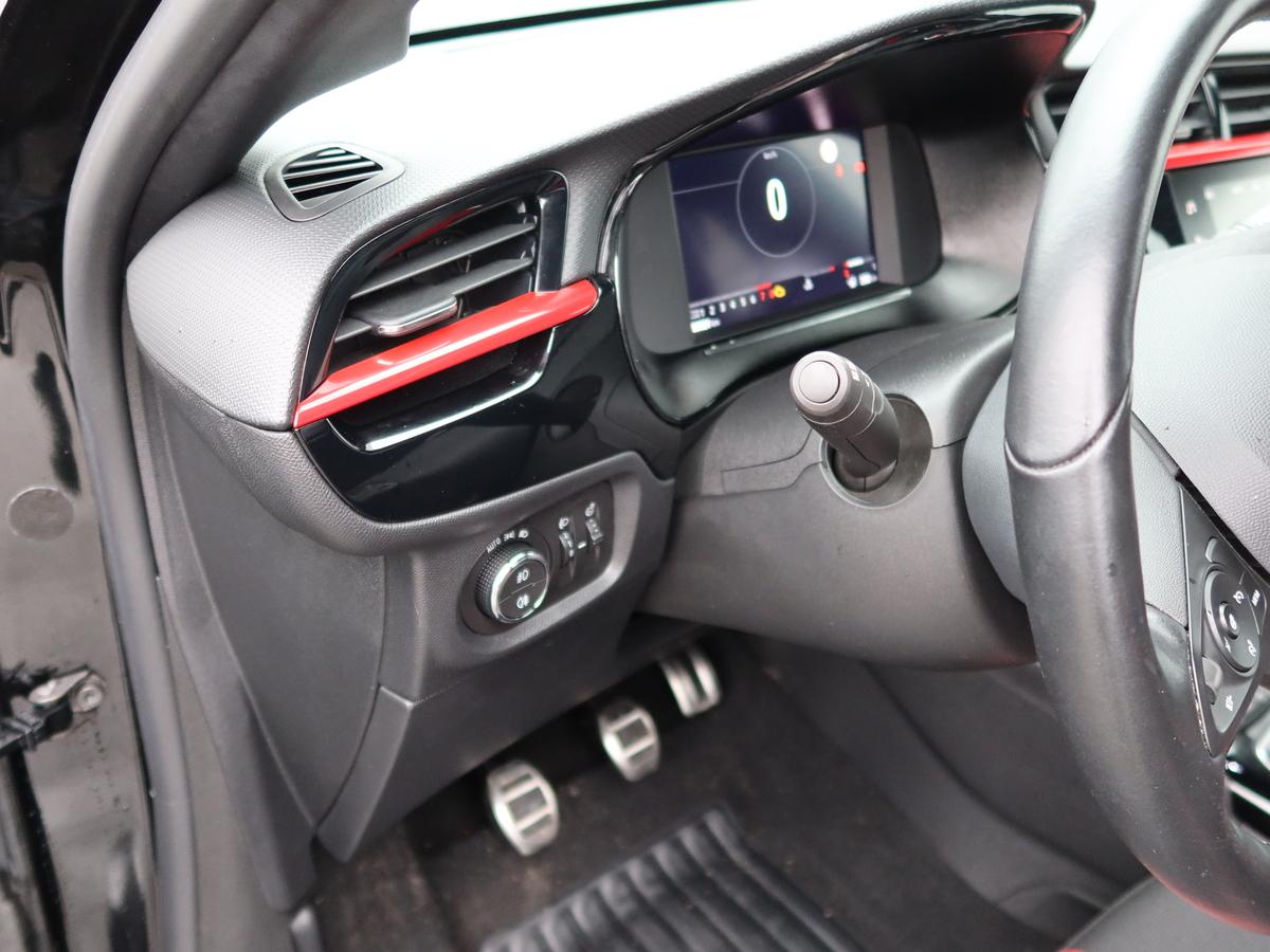 Opel Corsa GS Line*LED*KAMERA*SHZ*CARPLAY*ALLWETTER