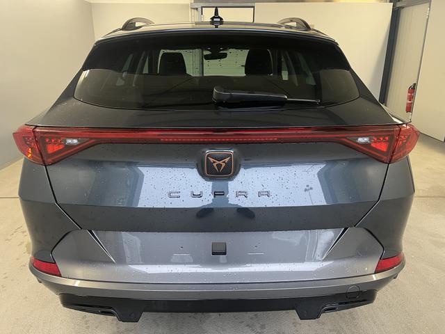 Cupra Formentor GVL+ACC+Kamera+AHK+Navi+18 Zoll+LED...