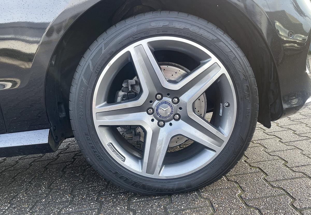 Mercedes-Benz GLE 350 d AMG LINE SHZ NAVI PANO RFK LED EURO 6