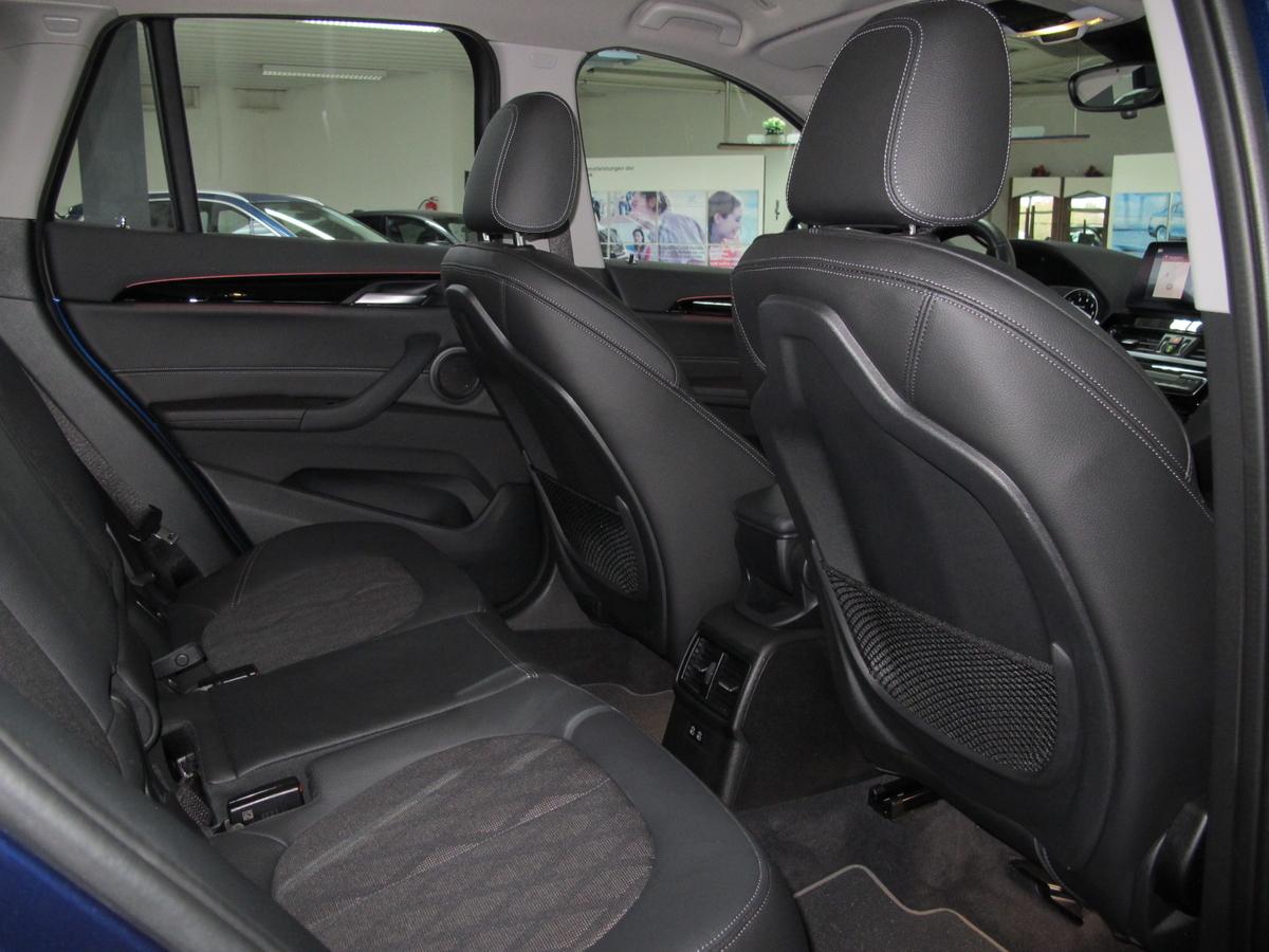 BMW X1xDrive25i xLine LED Navi Kamera PDC Sitzhz.