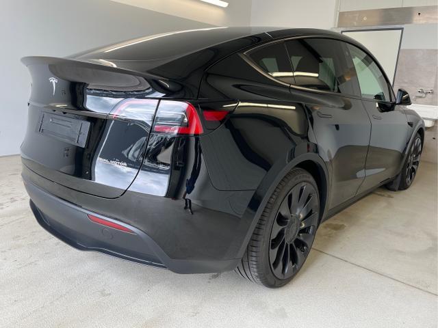 Tesla Model Y Performance Dualmotor-Allrad Leder+21...