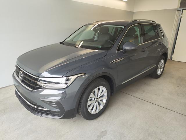 VW Tiguan Life AHK+Kamera+Navi+GVL 1.5 TSI DSG 1...
