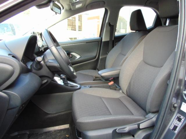 Toyota Yaris 1.5 Hybrid - R.Kam + PDC - Sitzhzg -  T.omat - LED 
