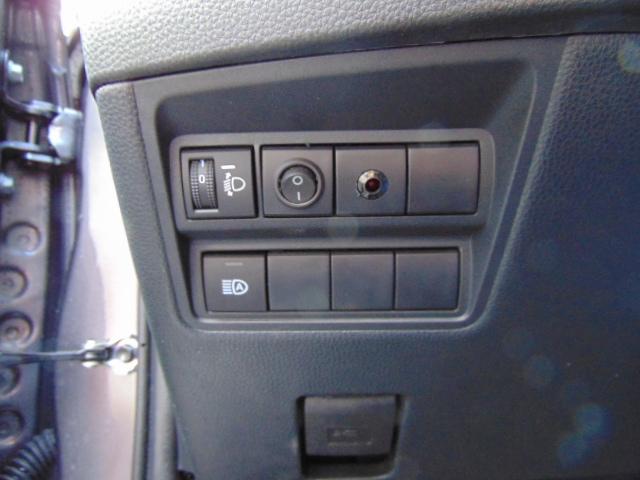 Toyota Yaris 1.5 Hybrid - R.Kam + PDC - Sitzhzg -  T.omat - LED 