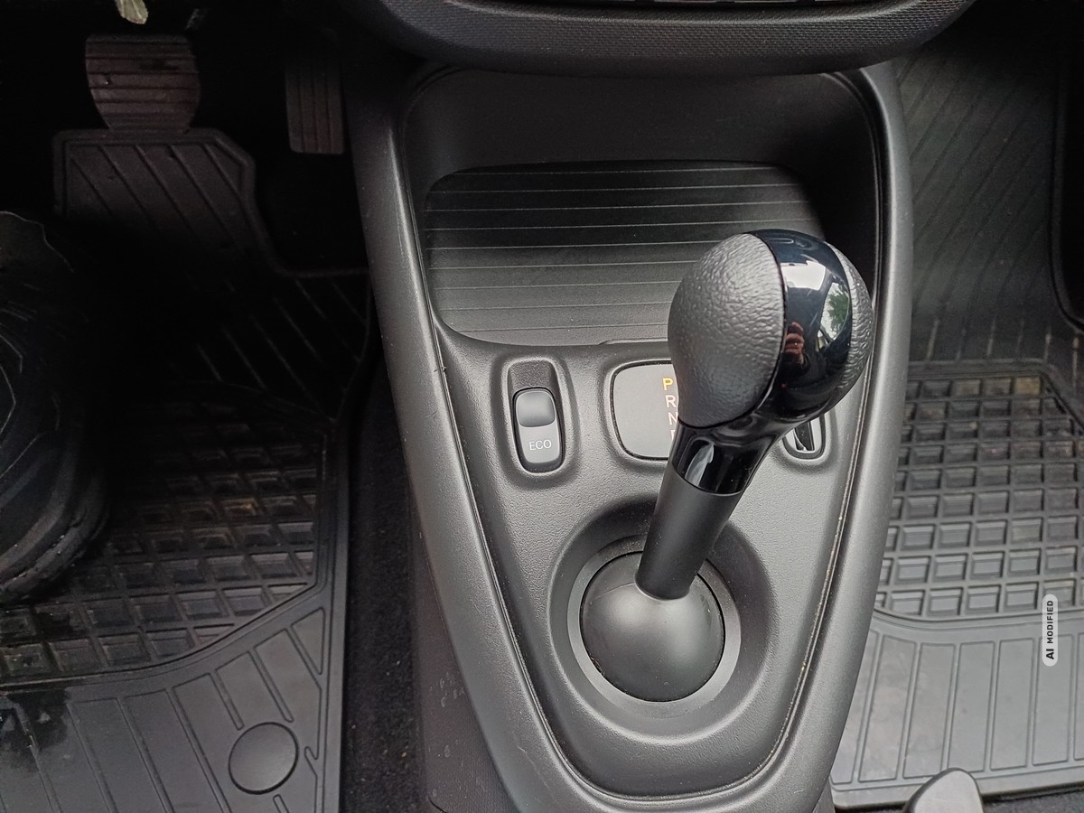 Smart ForTwo EQ KLIMAAUTOMATIC ALU SHZ TEMPO DAB