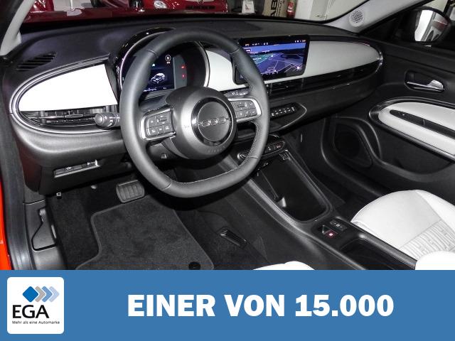 Fiat 600e La Prima LED NAVI 360°PDC SHZG MASSAGESITZ