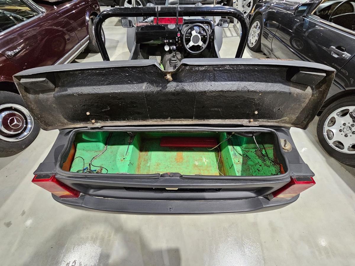 Andere  Dutton 2.0L wie Lotus+Caterham H-Abnahme