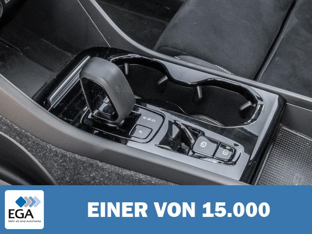 Volvo XC40 Plus Dark Recharge Plug-In Hybrid 2WD T5 Twin Engine EU6d StandHZG Navi dig