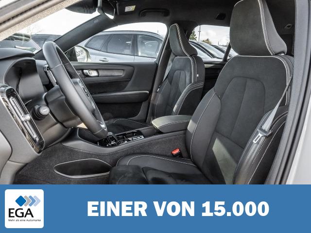 Volvo XC40 Plus Dark Recharge Plug-In Hybrid 2WD T5 Twin Engine EU6d StandHZG Navi dig