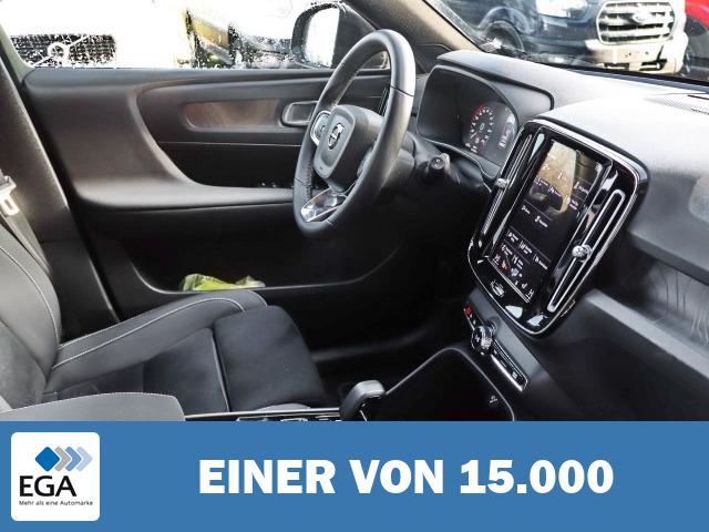 Volvo XC40 Plus Dark Recharge Plug-In Hybrid 2WD T5 Twin Engine EU6d StandHZG Navi dig