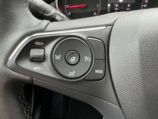 Opel Crossland Aut. Elega. NAVI/APP~LED~SHZ~RFK~ALU