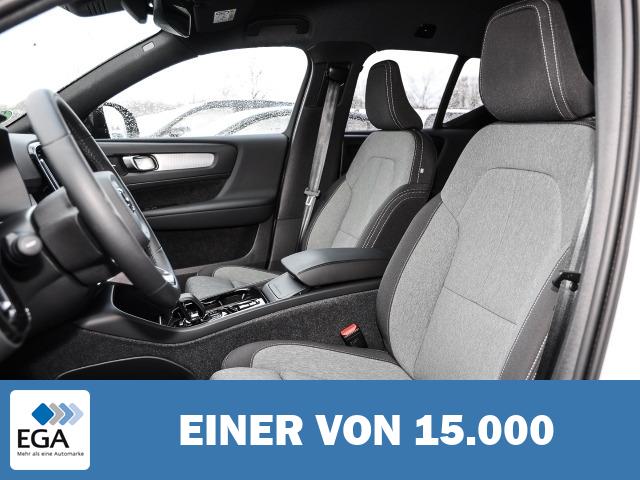 Volvo XC40 Plus Dark 2WD B3 EU6d digitales Cockpit Memory Sitze Soundsystem HarmanKard