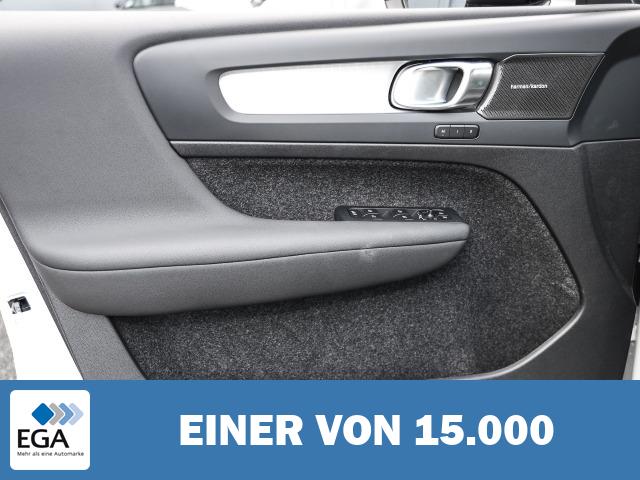 Volvo XC40 Plus Dark 2WD B3 EU6d digitales Cockpit Memory Sitze Soundsystem HarmanKard
