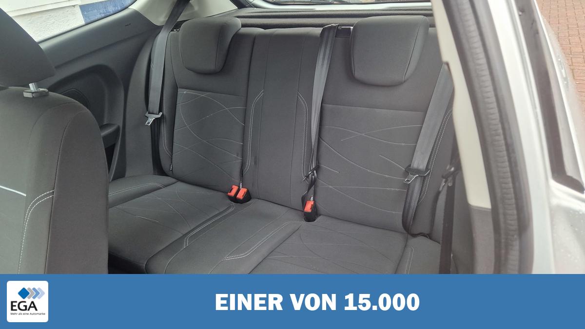 Ford Fiesta SYNC Edition, Klima, Tagfahrlicht, Einparkhilfe