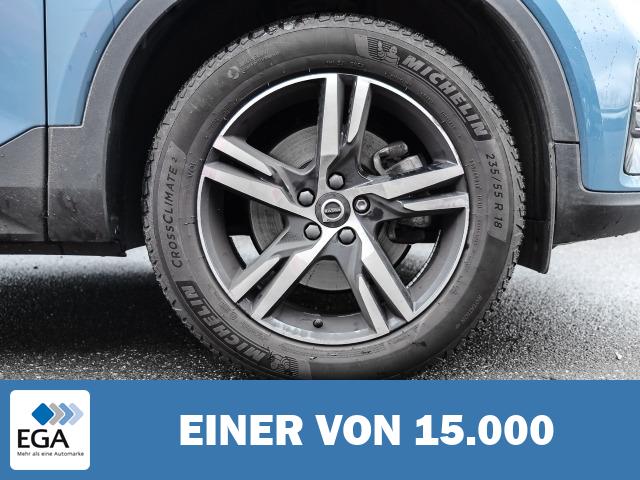 Volvo XC40 Plus Dark 2WD B3 EU6d digitales Cockpit Memory Sitze Soundsystem HarmanKard