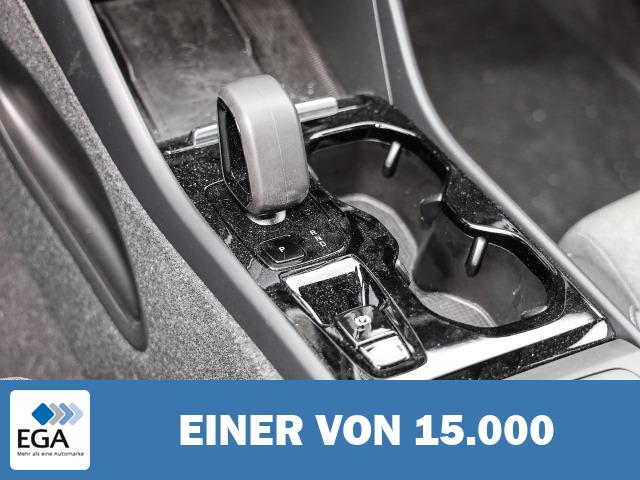 Volvo XC40 Plus Dark 2WD B3 EU6d digitales Cockpit Memory Sitze Soundsystem HarmanKard