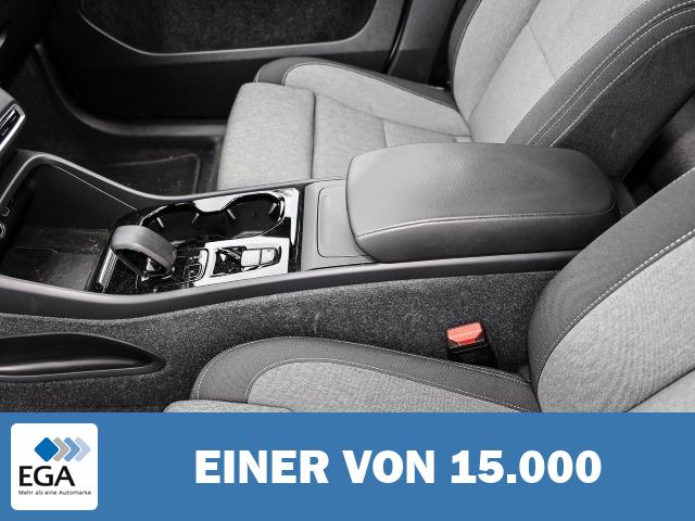 Volvo XC40 Plus Dark 2WD B3 EU6d digitales Cockpit Memory Sitze Soundsystem HarmanKard