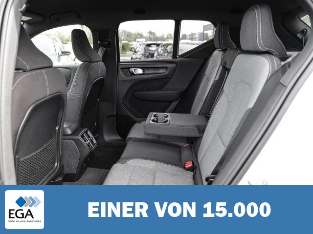 Volvo XC40 Plus Dark 2WD B3 EU6d digitales Cockpit Memory Sitze Soundsystem HarmanKard
