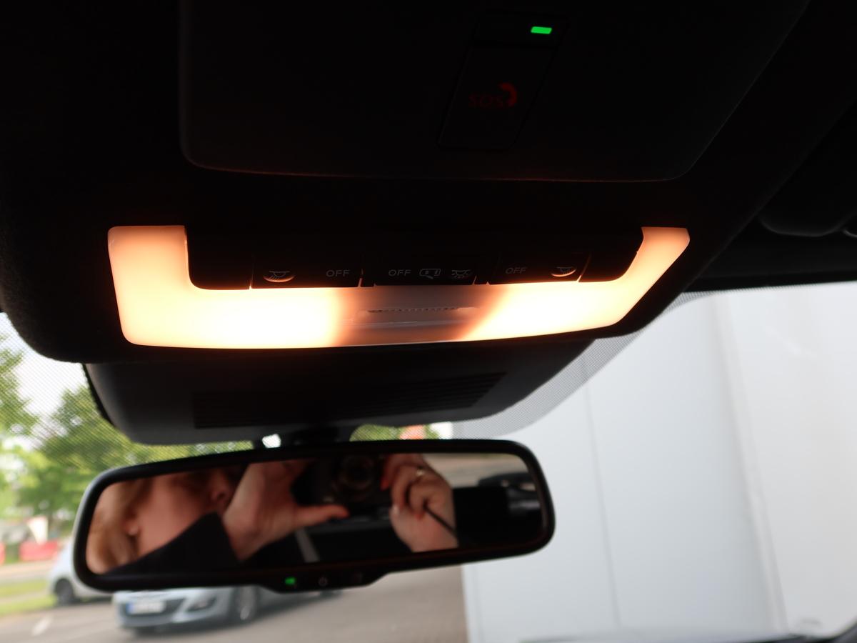 Nissan Juke Hybrid Premier Edition*AT*LEDER*LED*KAMERA*AHK*