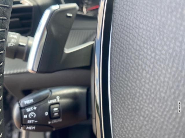 Peugeot 2008 1,2 130 EAT8 Active Pack SHZ Klima Kamer...