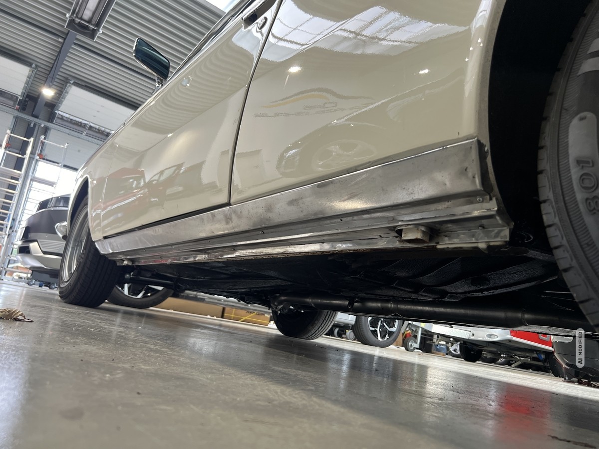 BMW 2000 CS Leder Neu+H abgenommen+vieles neu!!!