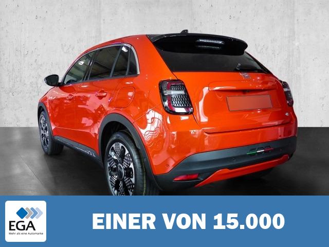Fiat 600e La Prima LED NAVI 360°PDC SHZG MASSAGESITZ