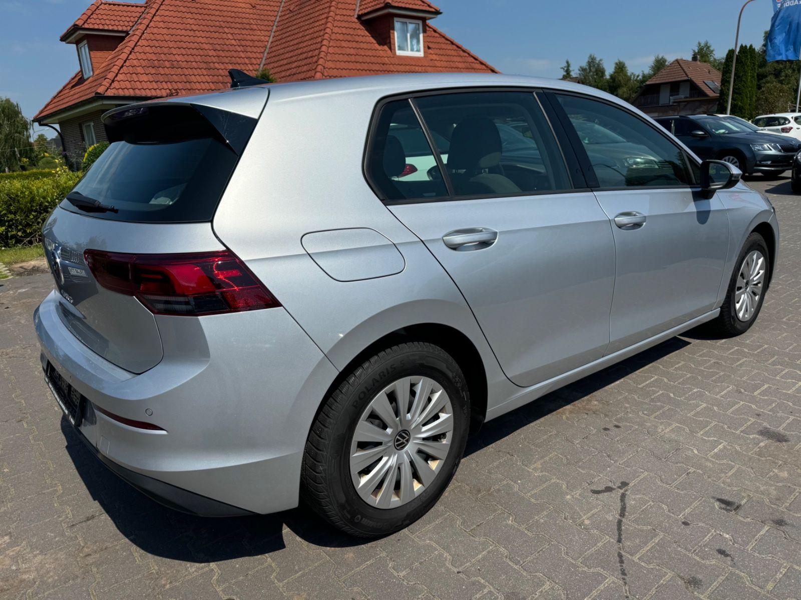 Volkswagen Golf VIII 2,0 TDI Limousine,PDC,VCockpit,1HD,TOP
