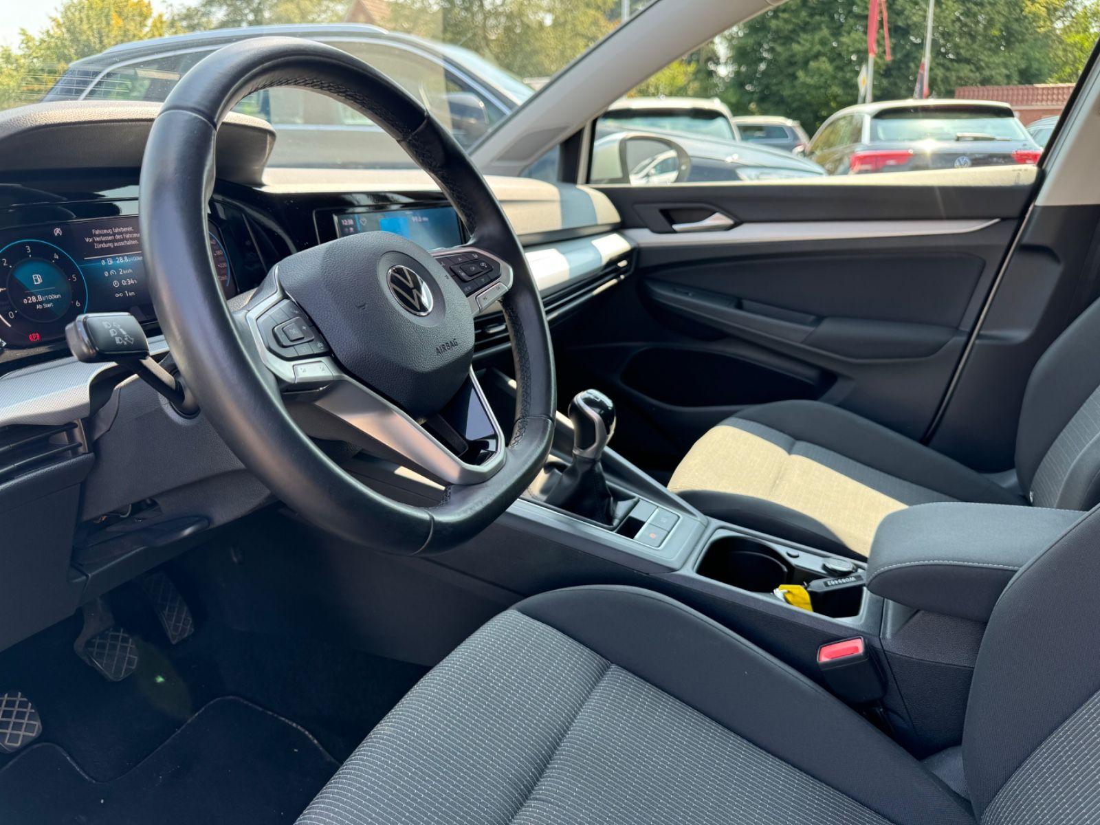 Volkswagen Golf VIII 2,0 TDI Limousine,PDC,VCockpit,1HD,TOP