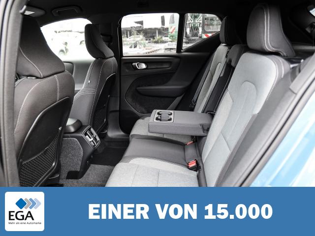 Volvo XC40 Plus Dark 2WD B3 EU6d digitales Cockpit Memory Sitze Soundsystem HarmanKard