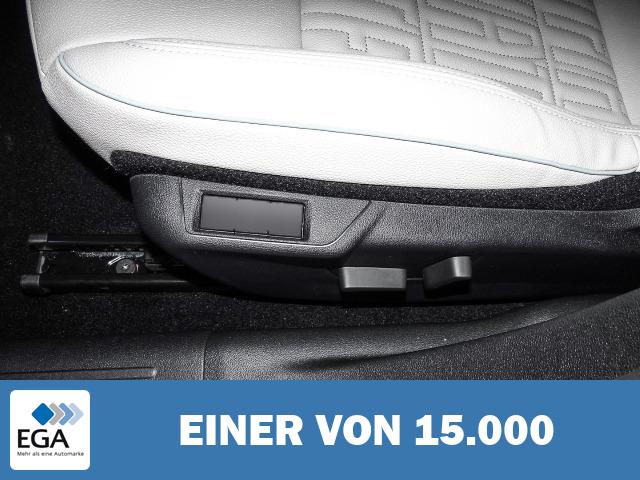Fiat 600e La Prima LED NAVI 360°PDC SHZG MASSAGESITZ