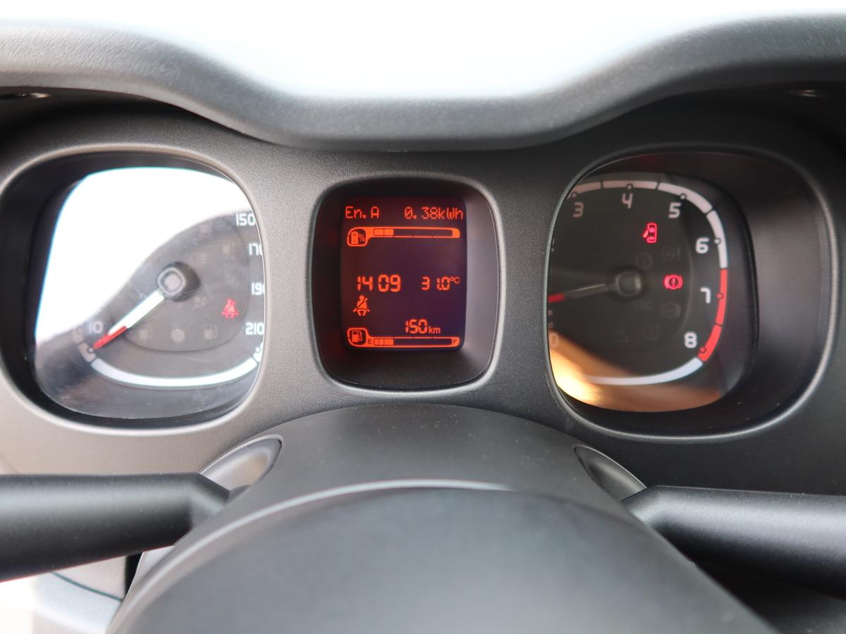 Fiat Panda 1.0 Mild Hybrid Base *KLIMA*ZV MIT FB*E-FENSTER VORNE