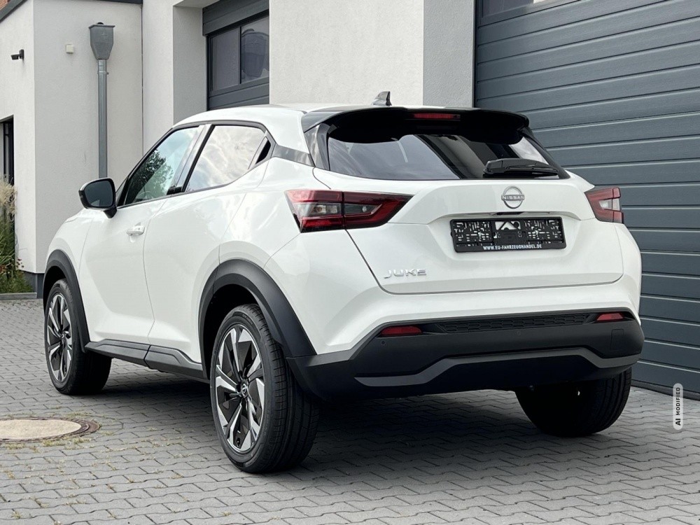 Nissan Juke Acenta 1,6 DIG-T Hybrid MMA Winterpaket