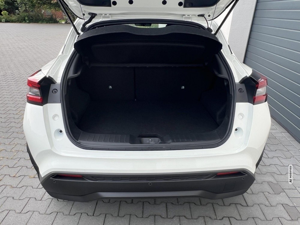 Nissan Juke Acenta 1,6 DIG-T Hybrid MMA Winterpaket