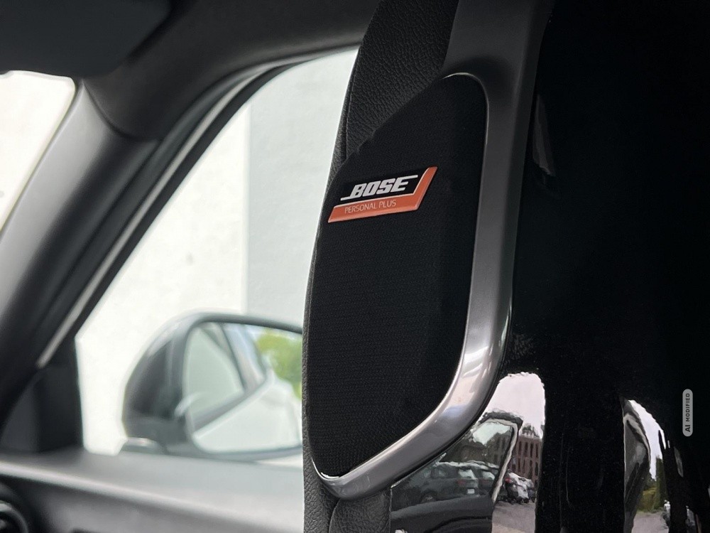 Nissan Juke Acenta 1,6 DIG-T Hybrid MMA Winterpaket