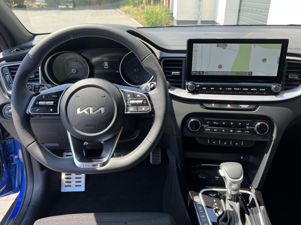 Kia cee'd / Ceed XCee'd Comfort 1,0 T-GDi 85KW Navi