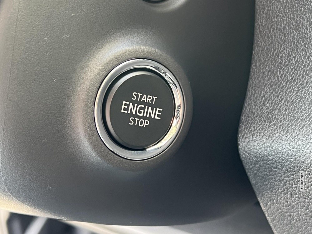 Skoda Fabia Essence 1,0 TSI 70KW Klima PDC GRA