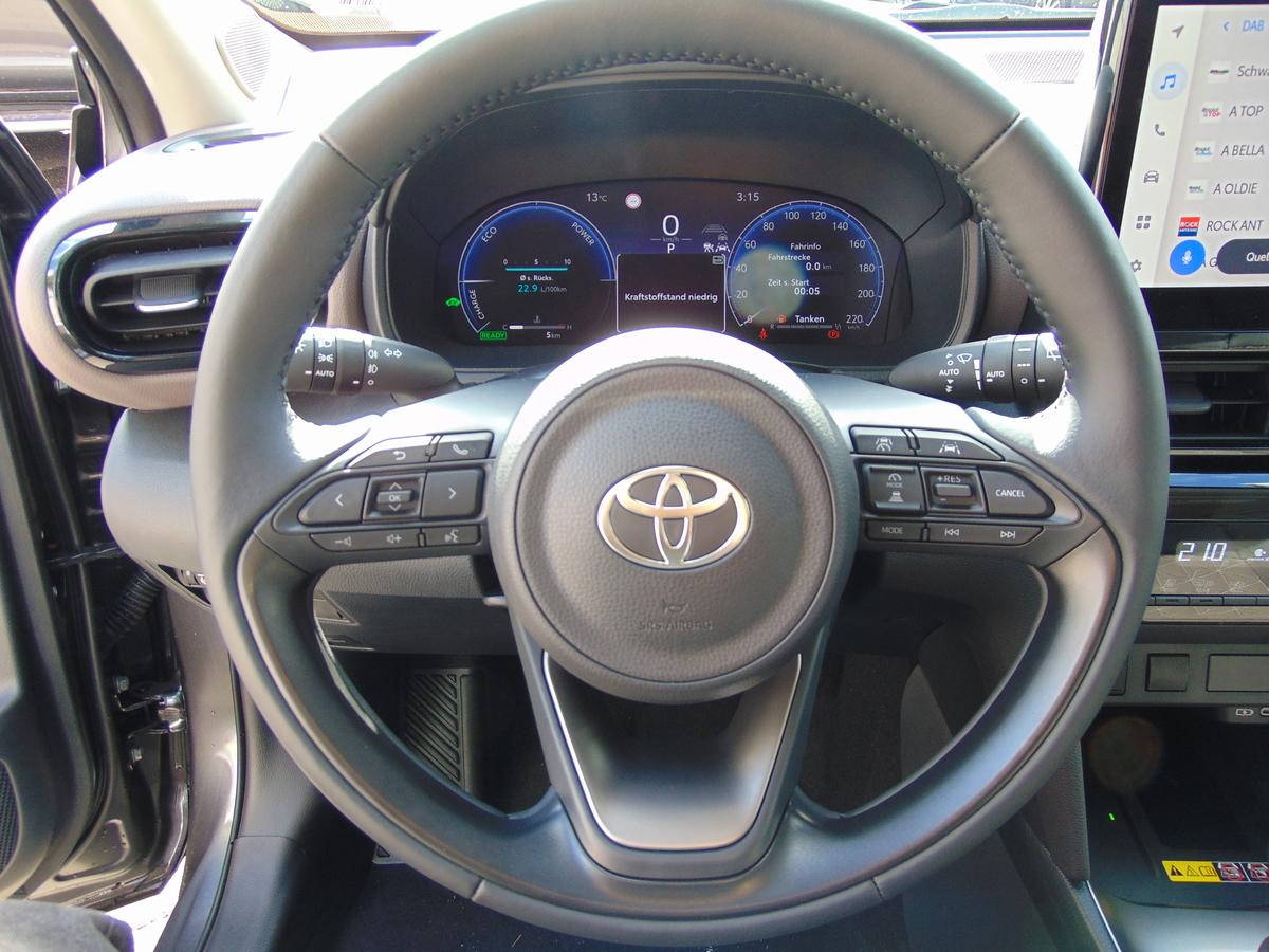 Toyota Yaris Cross 1.5 Hybrid Style - Navi - e.Hklappe - R.Kamera 